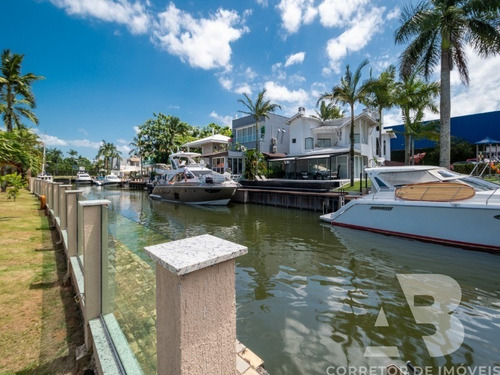 Imagem 12 de 30 de Casa Em Condomínio Fechado, Mobiliada, 05 Suítes Com Vaga Náutica Para Barco De 50 Pés + 04 Vagas De Garagem, Bairro Da Barra, Balneário Camboriú,sc - Ca00024 - 69292195