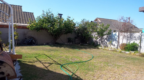 Casa Un Piso. Con Posibilidad De Ampliar Mansarda.