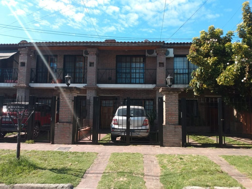 Duplex En Venta Quilmes Con Parque - Sobre Calle Marmol Nuevo Precio!!!!!