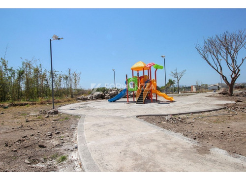 Lotes En Venta En Coto Privado Puerta Paraíso Norte En Colima