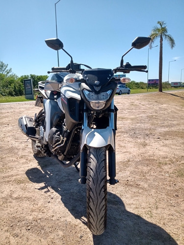 Yamaha Fz25