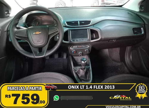 Imagem 9 de 12 de Chevrolet Onix 1.4 Mt Lt 2013