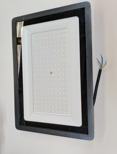 57167 Brilla Max Reflector Led 150w 100-240v 6.5k 25000hr Negro Blanco Neutro
