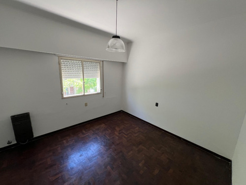 Departamento Sobre Calle Belgrano (centro De Chascomús)