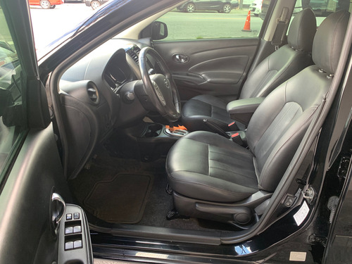 Nissan Versa 1.6 16v Sl Aut. 4p