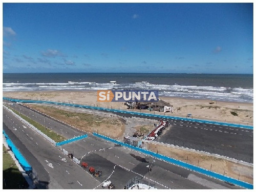 Imagen 2 de 4 de Torre Con Todos Y Muy Buenos Servicios.
