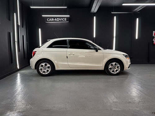 Audi A1 1.2 T ATTRACTION L11