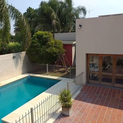 Imagen 12 de 16 de Excelente Casa De Estilo En San Carlos Centro