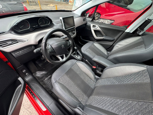 Peugeot 208 1.6 Feline Tiptronic