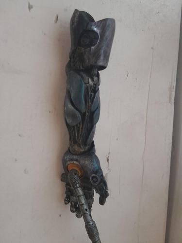 Marvel Legends Brazo Izquierdo De Sentinel Toybiz (Usado)