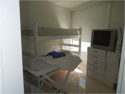 Alquiler Apartamento Primera Linea 3 Dormitorios Y Dependencias- Ref: 1011