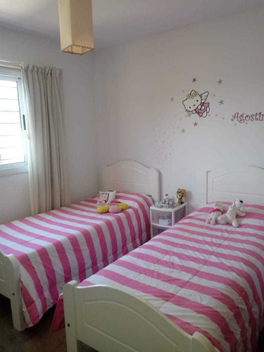 Imagen 5 de 7 de Duplex En Venta - Nuevo Urca