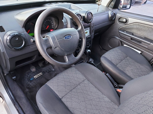 Imagen 8 de 14 de Ford Ecosport 2.0 16v Xls - Gnc - 2012 - Sólo 137.000km -