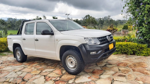Volkswagen Amarok Trendline 2019 Mecanica Diesel 4x4