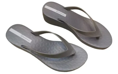 Chinelo ipanema 2025 salto anabela
