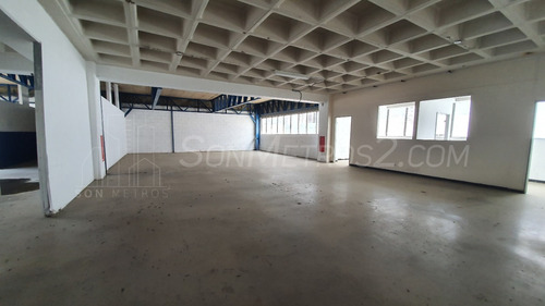 Imagen 4 de 25 de Edificio Deposito Oficina Industrial En Alquiler Boleita Norte