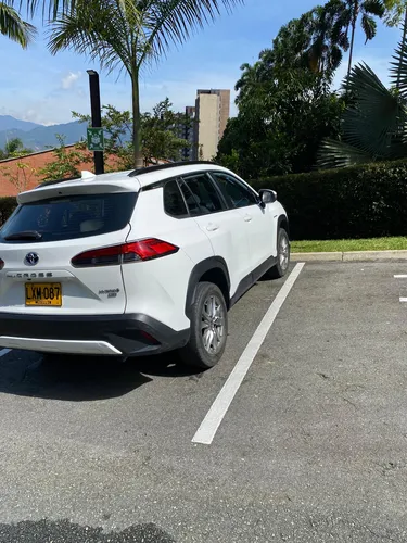 Toyota Corolla Cross Xei Hybrid
