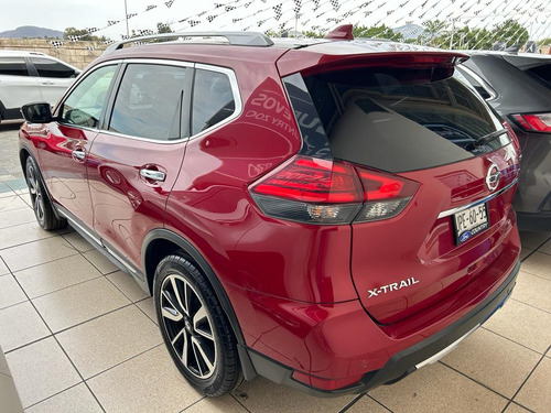 Nissan X-Trail 2.5 Exclusive 2 Row Cvt