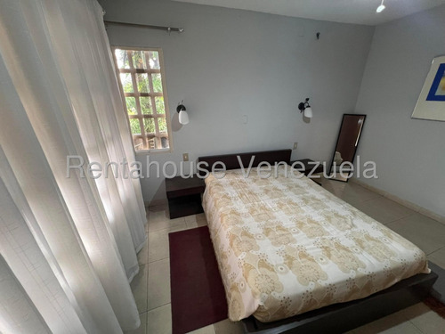 Ls Vende Casa La Florida