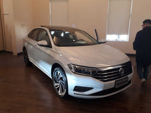 Imagen 11 de 15 de Volkswagen Vento 1.4 Highline 150cv At Cr