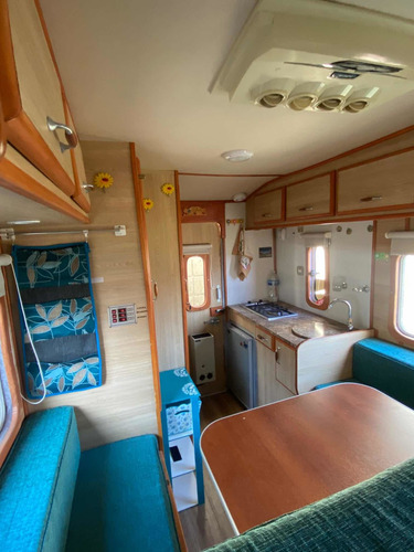 Imagen 7 de 10 de Camper Heevel