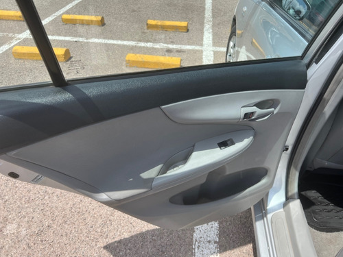 Imagen 13 de 24 de Toyota Corolla Xli 1.8 Mt. ¡oportunidad!