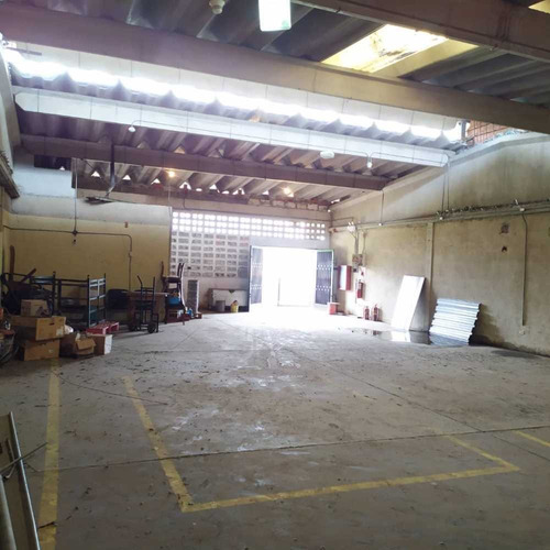 Imagen 6 de 8 de Invalmhouse Inmobiliaria. Galpón Industrial Cloris Guarenas