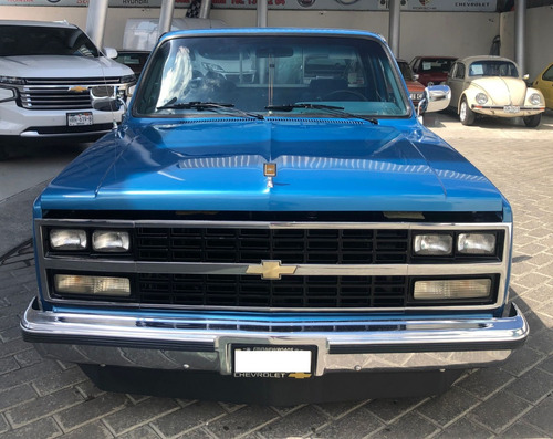 Chevrolet Cheyenne 1990