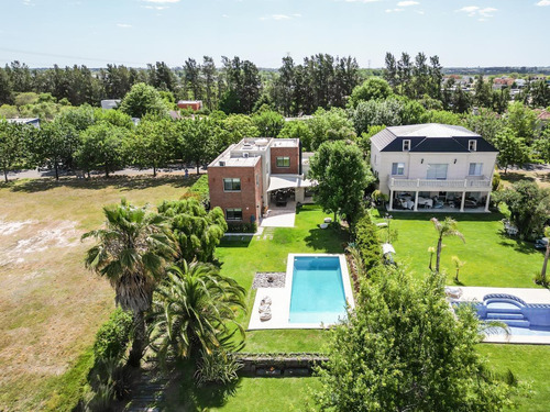 Imagen 7 de 30 de Casa En Venta Al Rio - Barrio Santa Catalina Villa Nueva Tigre