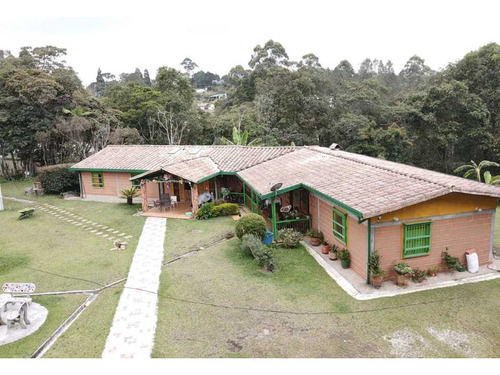 Venta De Casa Campestre En Guarne Vereda Piedras Blancas