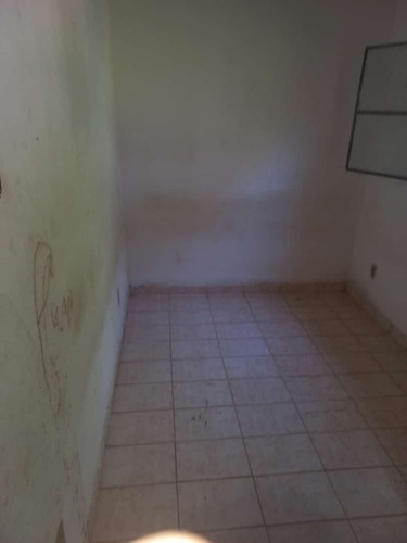 Imagem 11 de 29 de Casa Com Quintal