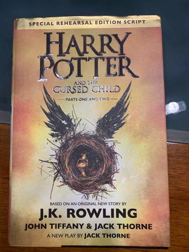 Libro Harry Potter Cursed Child Perfecto Edicion Especial (Usado)