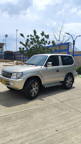 Toyota Prado 2.7 Sumo