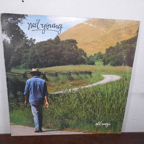 Imagem 1 de 4 de Vinil Lp Neil Young Old Ways Bom Estado
