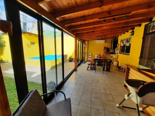 Imagen 18 de 22 de Casa De Cuatro Ambientes En Venta - Haedo Norte