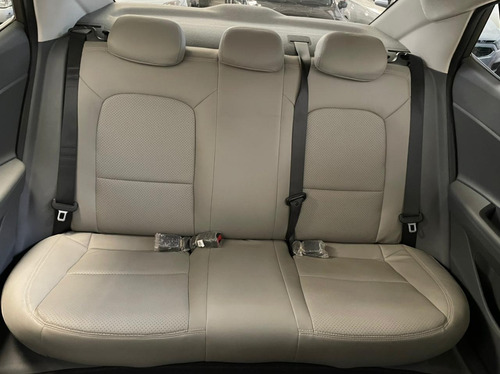 Imagem 13 de 14 de Hyundai Hb20s 1.0 Vision (flex)