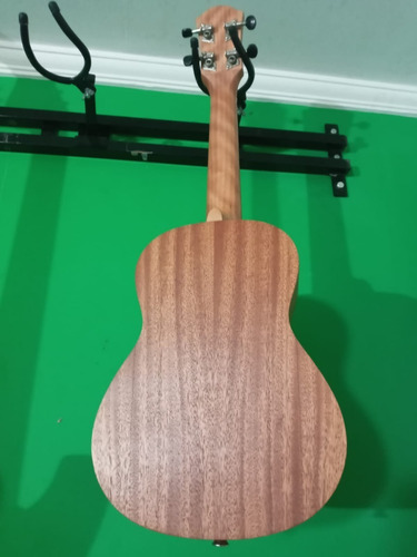 Imagem 7 de 8 de Ukulele Concert Acústico 23'' Uk-20 Natural Harmonics (novo)