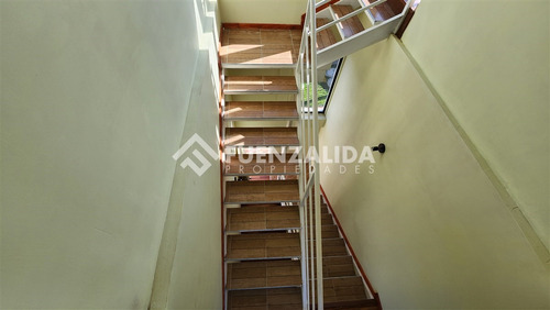 Casa En Arriendo De 5 Dorm. En Peñalolén