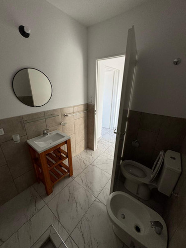 Excelente Duplex De 2 Habitaciones En Venta - Cuesta De Manantiales
