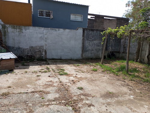 Excelente Casa 3 Dormitorios + Amplio Terreno - C/renta - Aires Puros