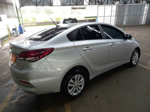 Imagem 9 de 9 de Hyundai Hb20s 1.6 Comfort Plus 16v Flex 4p Automático