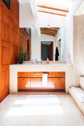 Imagen 22 de 30 de Casa En Condominio En Venta En Hacienda Santa Fe ( 495087 ) ( 5 Recámaras, 5.1 Baños, 772m2 )
