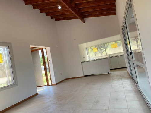 Imagen 7 de 11 de Oportunidad, Casa En Venta A Estrenar En Merlo, A 5 Min. Del Centro.