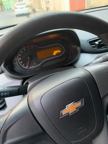 Imagem 5 de 7 de Chevrolet Onix 2018 1.0 Joy 5p