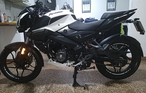 Bajaj Ns 160