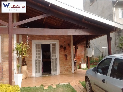 Chácara Em Campo Limpo Paulista, Bairro Nova Germania, Fácil Acesso. 1156 M2 De Terreno E 300 M2 De Construção, Todo Gramado, Plano, Casa Térrea - Ch00015