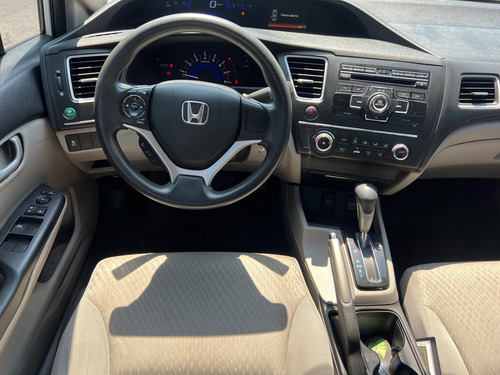 Honda Civic 1.8 Lx At