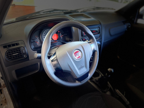 Fiat Strada Strada Working Hard 1.4 Fire Flex 8v Ce