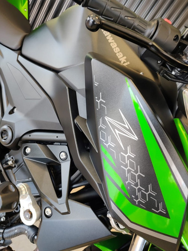 Imagen 4 de 25 de Kawasaki Z400 ( No Mt03 Ktm Duke 390 ) Tomo Permutas