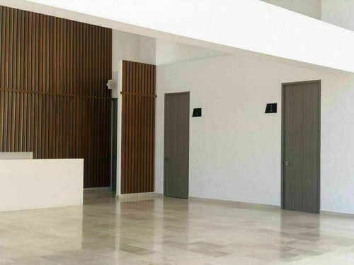 Lujoso Departamento En Venta En Zona Hotelera De Cancun